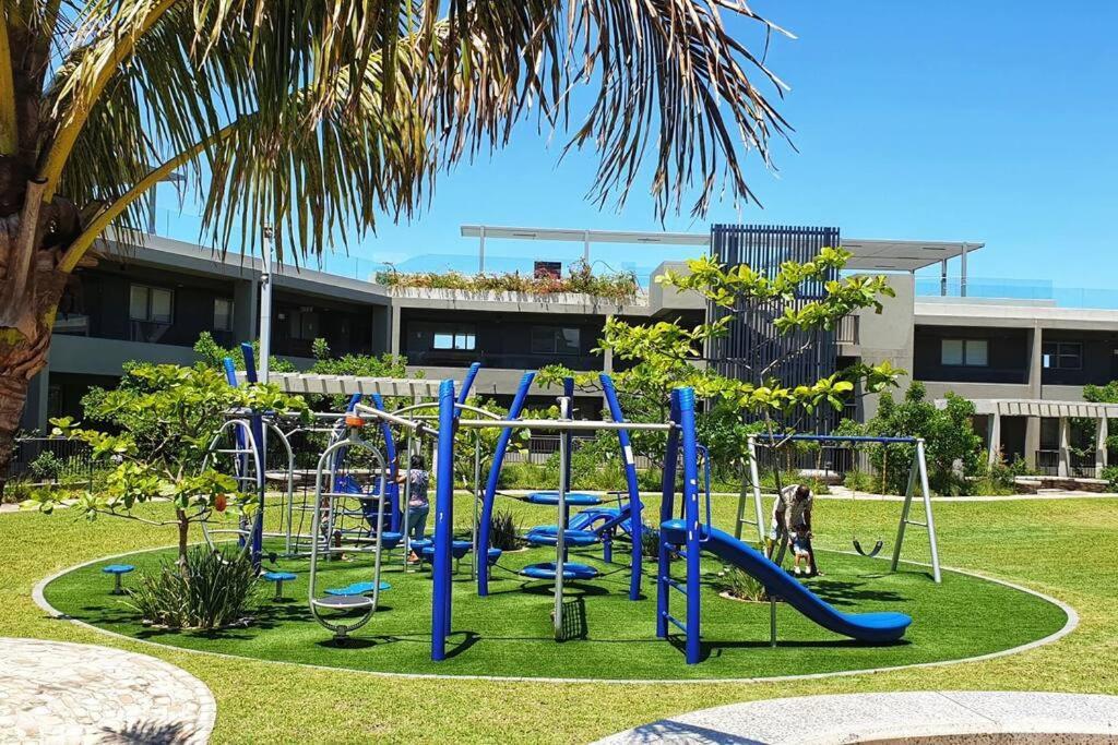 Amazing Sea Views! * 3 Bed * Corner At Sibaya Apartment