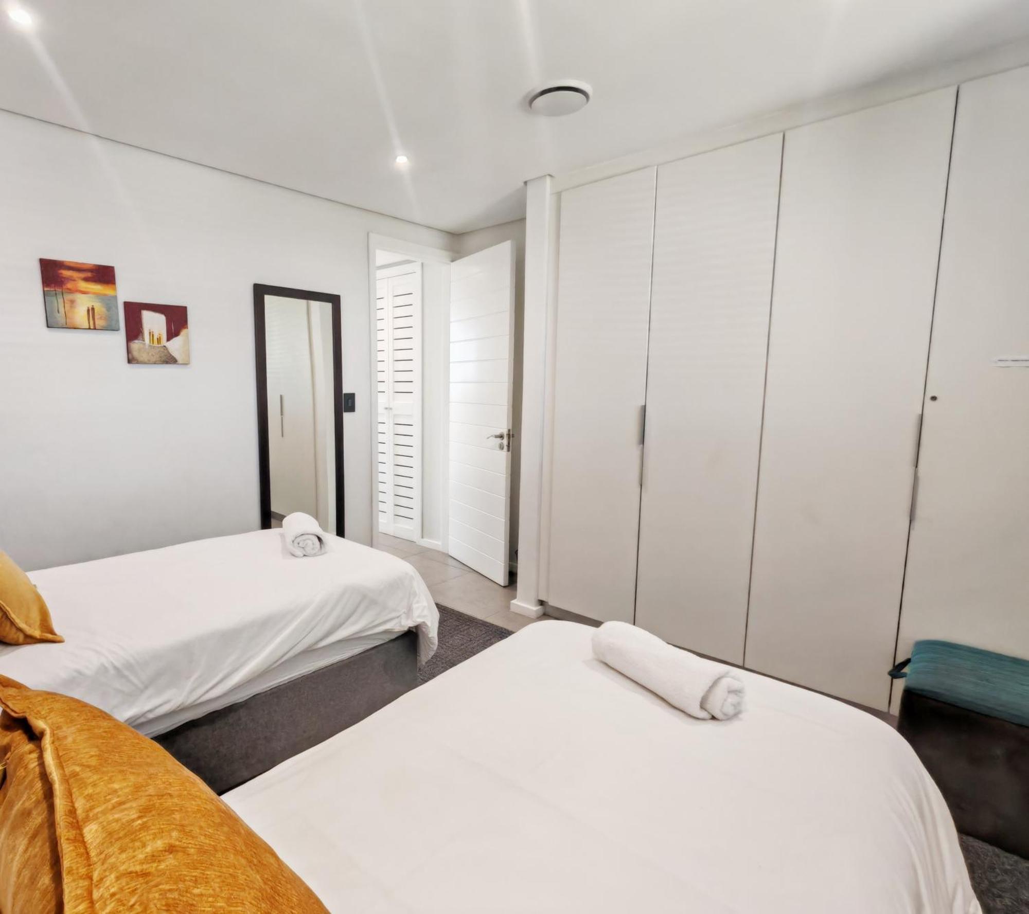 Amazing Sea Views! * 3 Bed * Corner At Sibaya